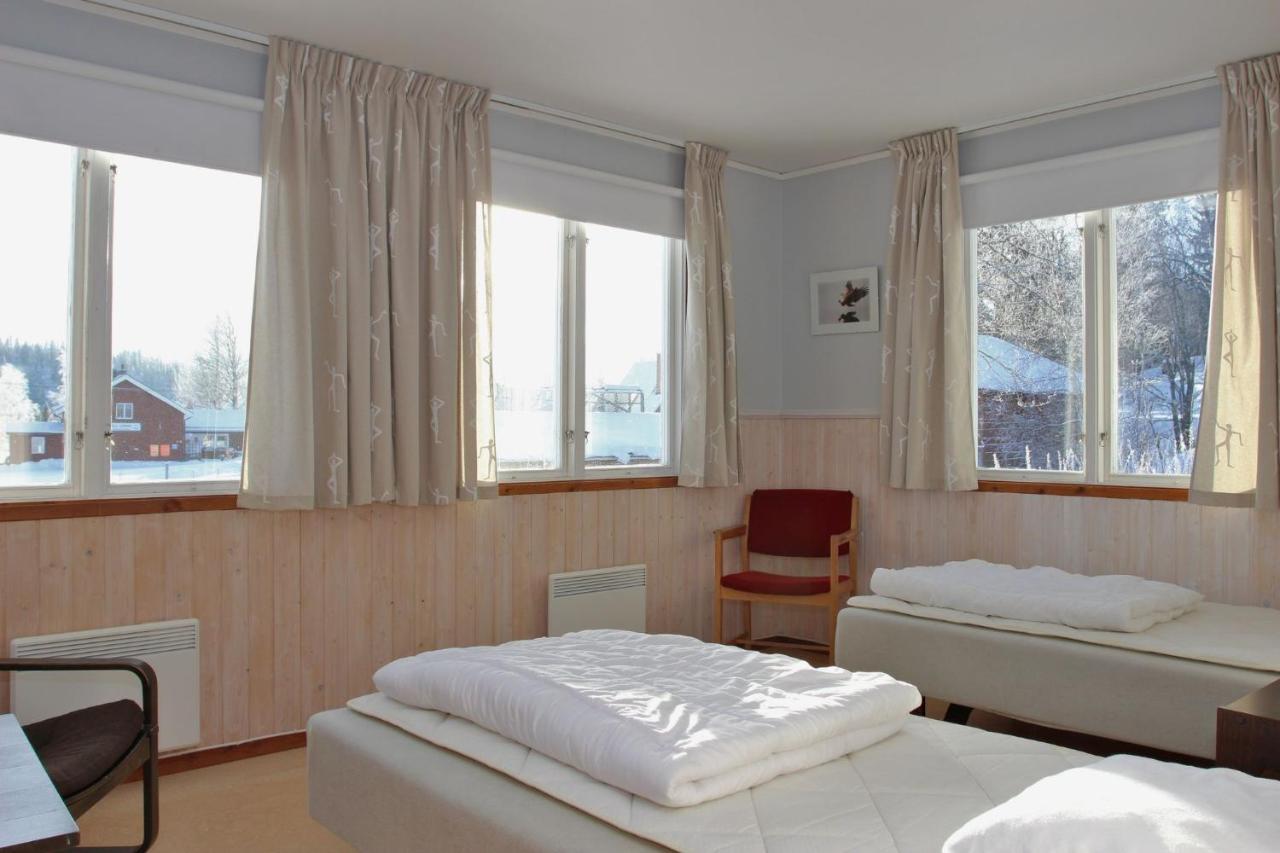 Valagardens Vaerdshus Och Camping Ab Valadalen ภายนอก รูปภาพ